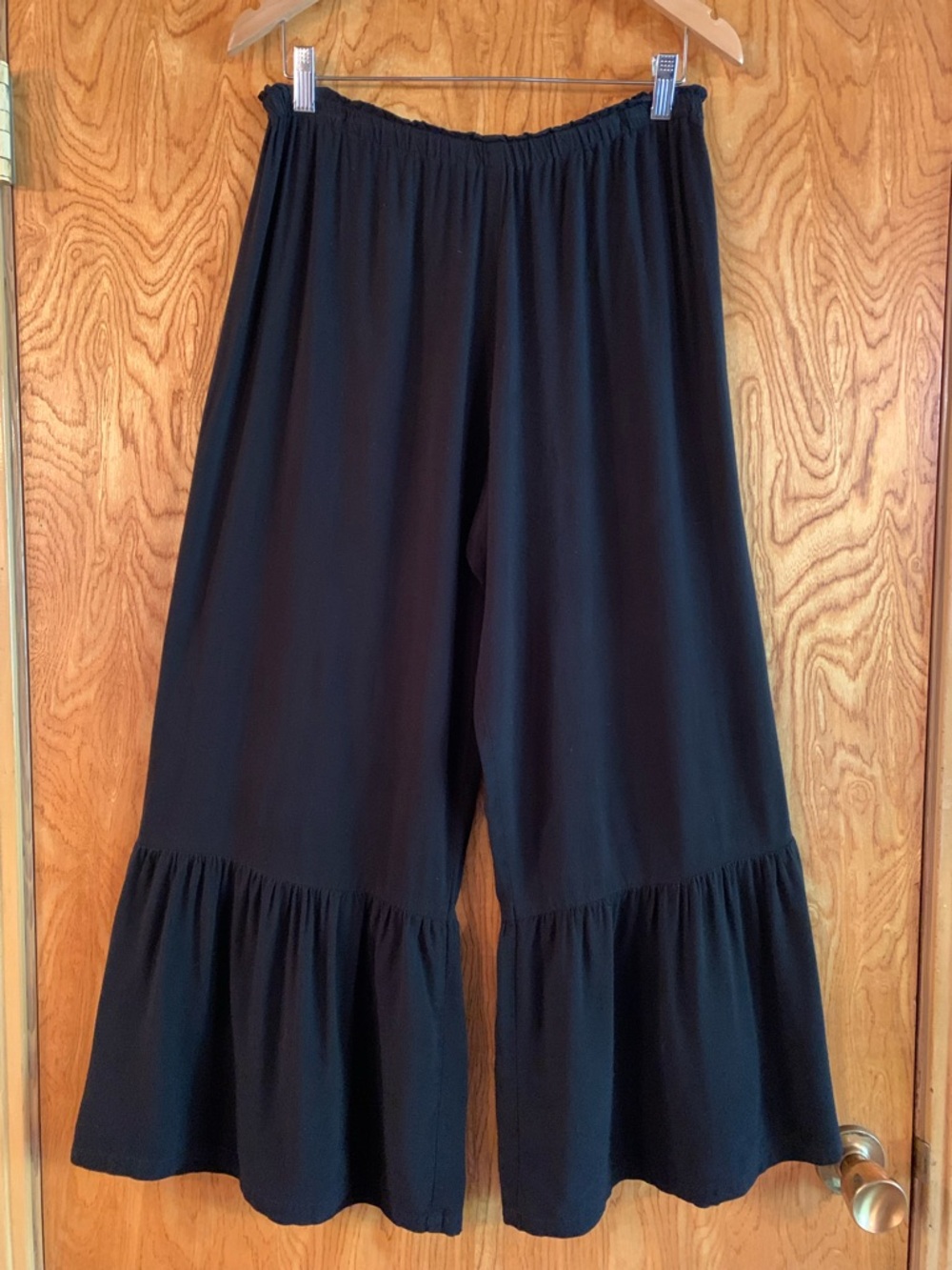 Ruffle Leg Palazzo Pant